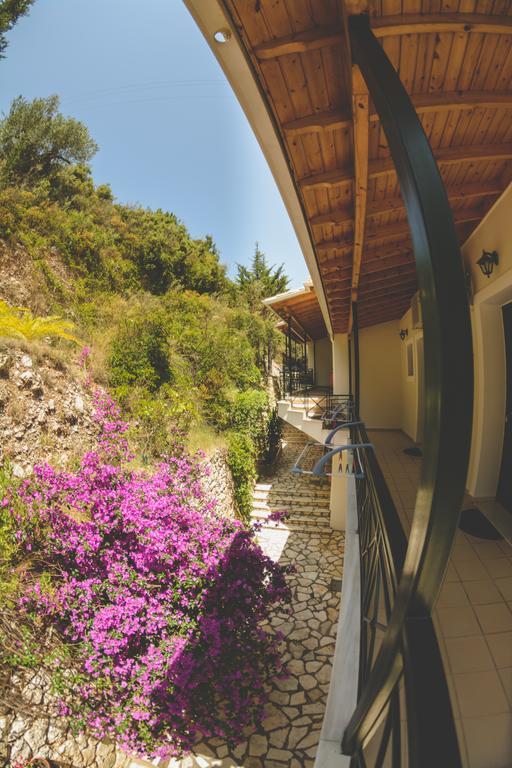 Althea Studios Lefkada Ayios Nikitas Bilik gambar