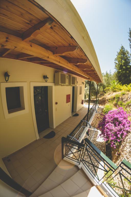 Althea Studios Lefkada Ayios Nikitas Bilik gambar